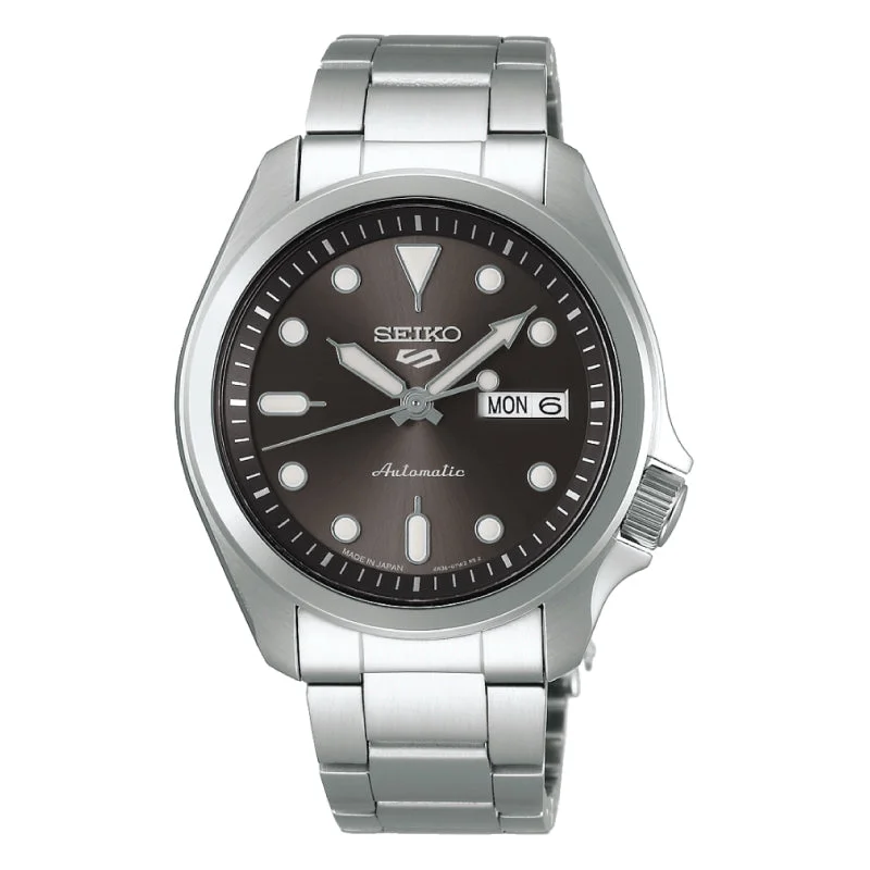 Seiko 5 Sports (Japan Made) Automatic Silver Stainless Steel Band Watch SBSA041 SBSA041J (LOCAL BUYERS ONLY)